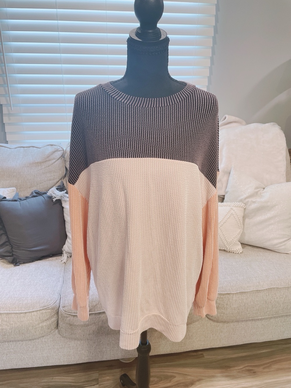 UVN Striped Ribbed Knit Top in Black Orange & Gray Size L